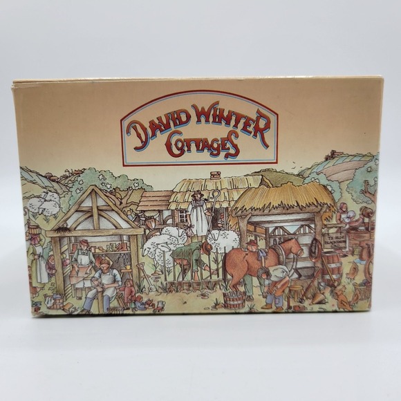 Vintage David Winter Spinners Cottage 1984 Painted Miniature Figure Collectible - Picture 5 of 15